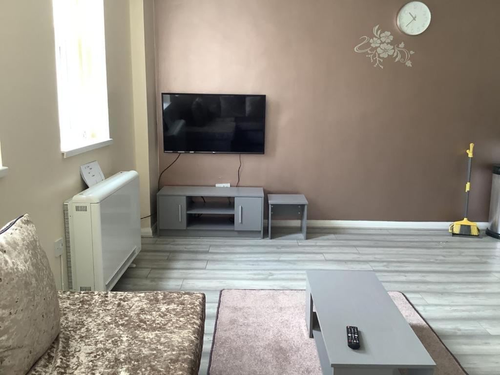 Blackpool Clifton Street Holiday Apartments Ngoại thất bức ảnh