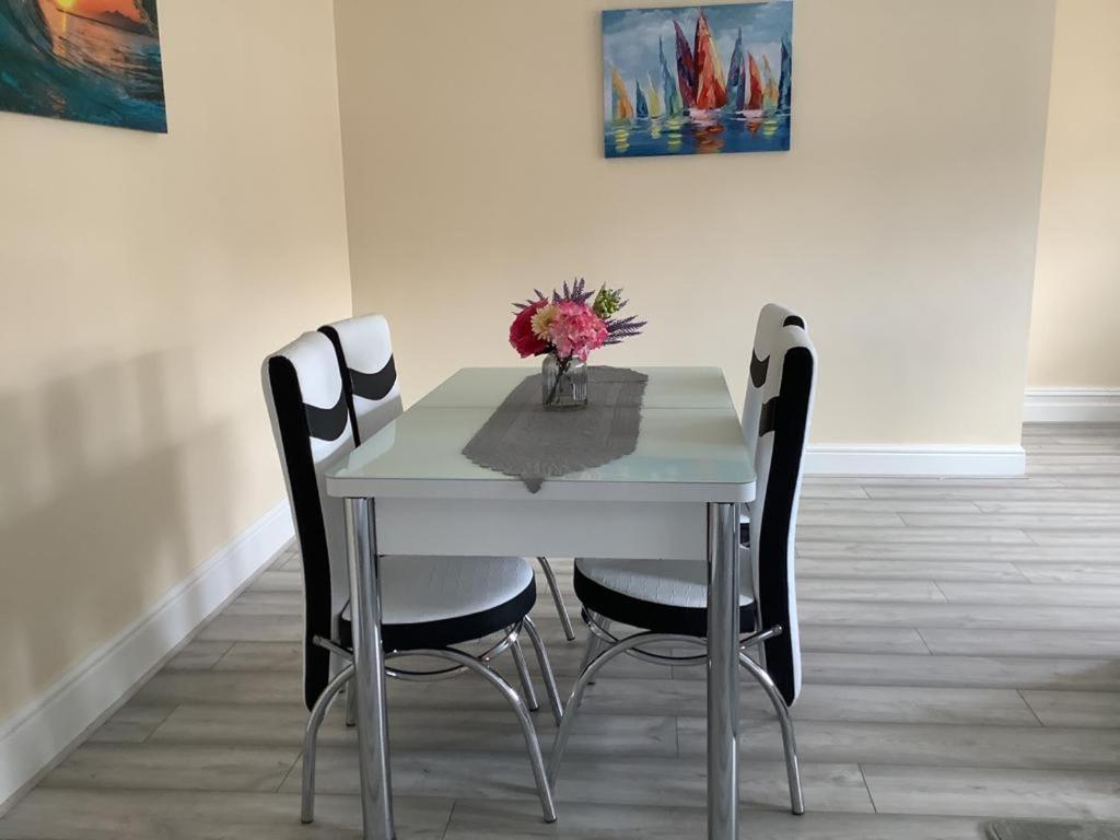Blackpool Clifton Street Holiday Apartments Ngoại thất bức ảnh